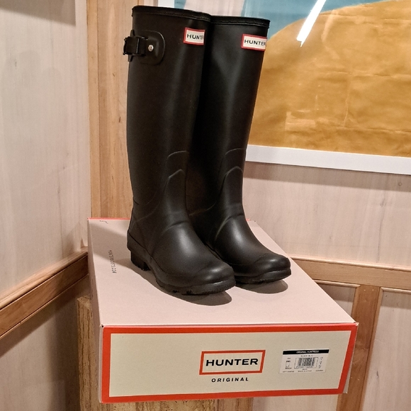 Hunter Classic Black Tall Huntress Boots 6 With Box - Picture 1 of 8